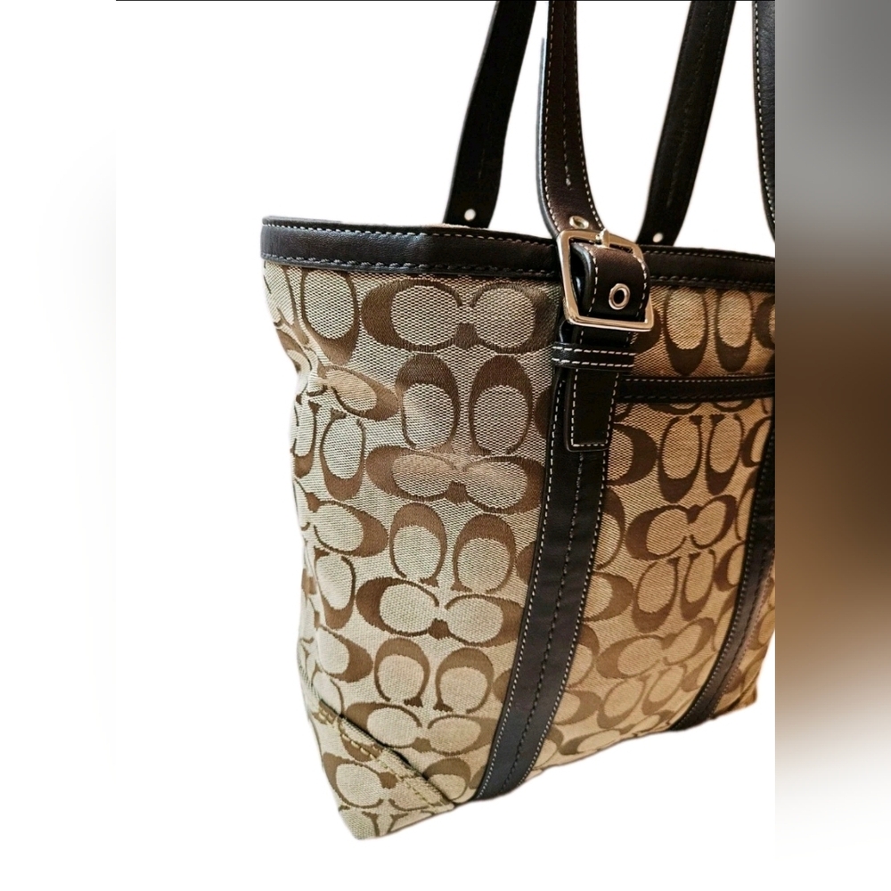 Coach Jaqcuered Medium Tote Brown Handbag F12645 EUC - Picture 3 of 16